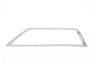 Ramka prawa kratki halogenu Focus 05-08 st -  6M5Y-15A245-BAZJAC , 1383371, oryginał Ford OE