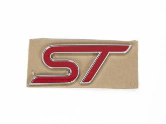 Emblemat "st" tył Focus 14-20 - F1EB-42528-AA , 1863964, oryginał Ford OE