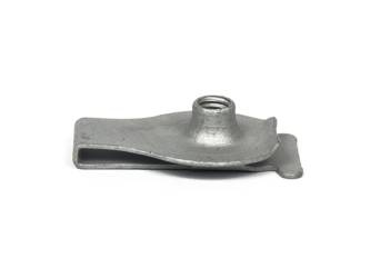 NAKRĘTKA ''U'' M6X1.5MM UCHWYTU BŁOTNIKA KUGA 20- _ 5754373 _ W720937-S439 _ W720937-S439