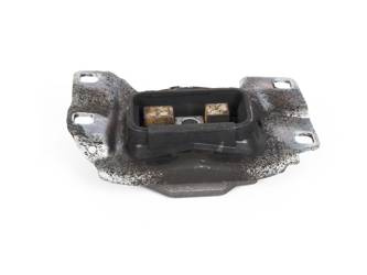 Poduszka skrzyni biegów Focus 08- 11- 14-20 b5/ib5 -  AV61-7M121-CC, 1801350, oryginał Ford OE